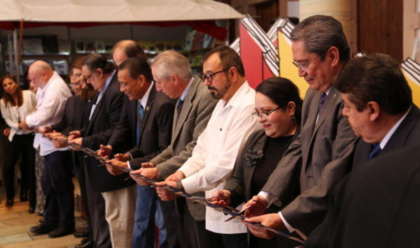 Participa Fondo Guanajuato en la 60 sexagésima edición de la Feria del Libro UG