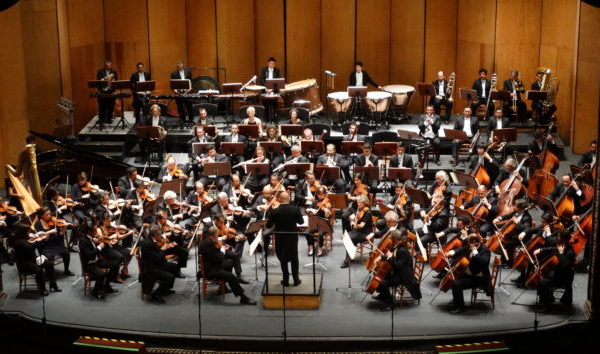 OSUG realiza estrenos en el segundo concierto de la temporada