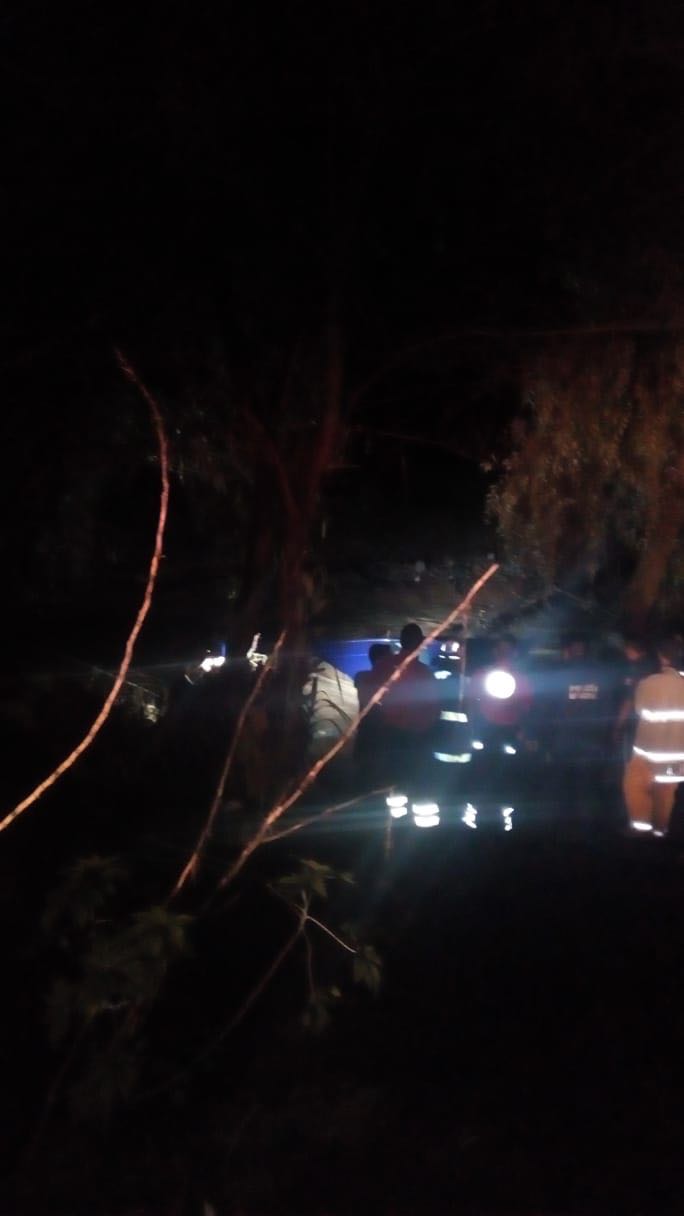 Muere arrastrado por el río