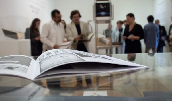 Inauguran en la UG Cuerpo de cuerpos: exposición de libros de Casasús y Córdoba