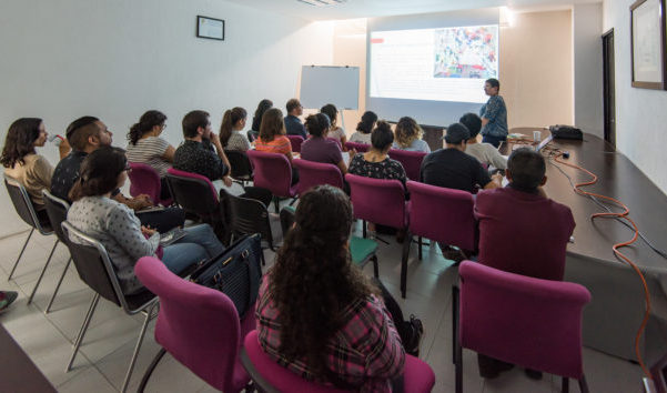 Red de Universidades se capacita en museografía