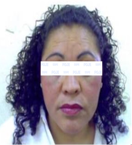 Detienen a mujer acusada de feminicidio en calle Pulque