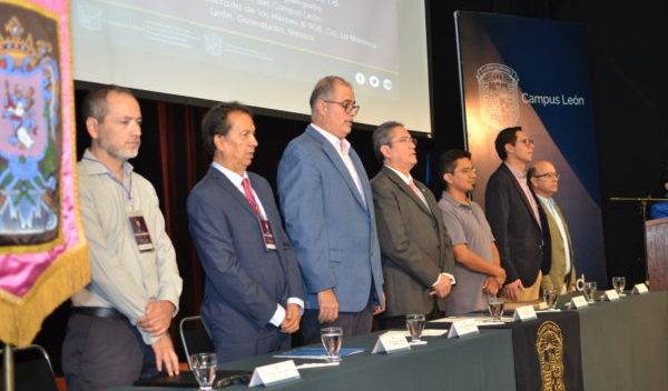 Cuestionan y conversan sobre patrimonio cultural