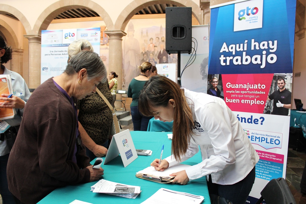 Se incorporan al mercado laboral más de 5 mil 800 guanajuatenses