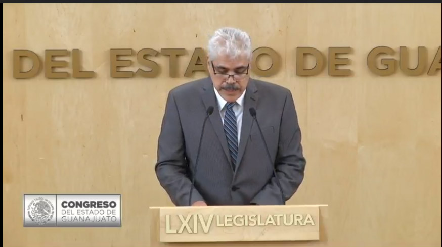 Propone Morena bajar de 9 a 6 años la permanencia del Fiscal General