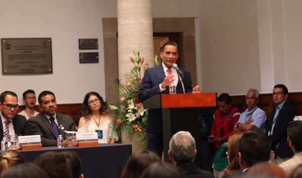 Reconoce UG a estudiantes de excelencia de la DDPG