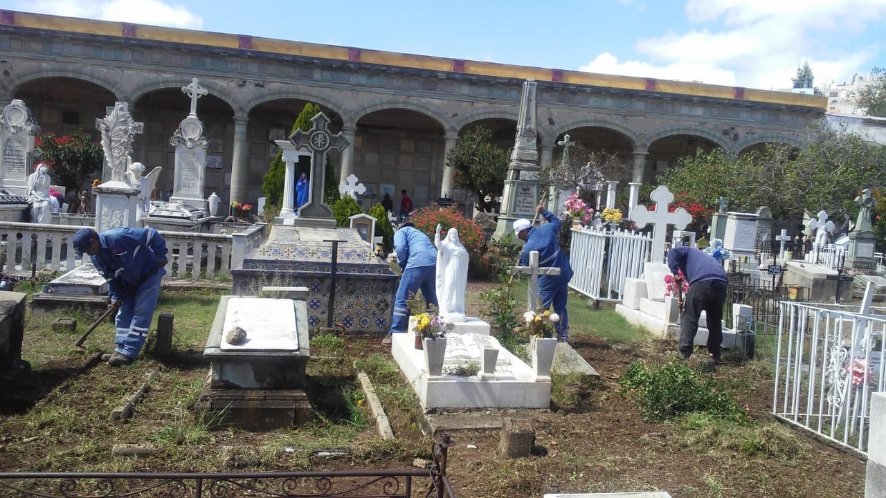 Activan operativo en panteones