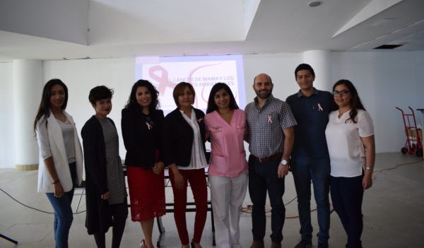 Presentan efectos de los contaminantes ambientales en el cáncer de mama