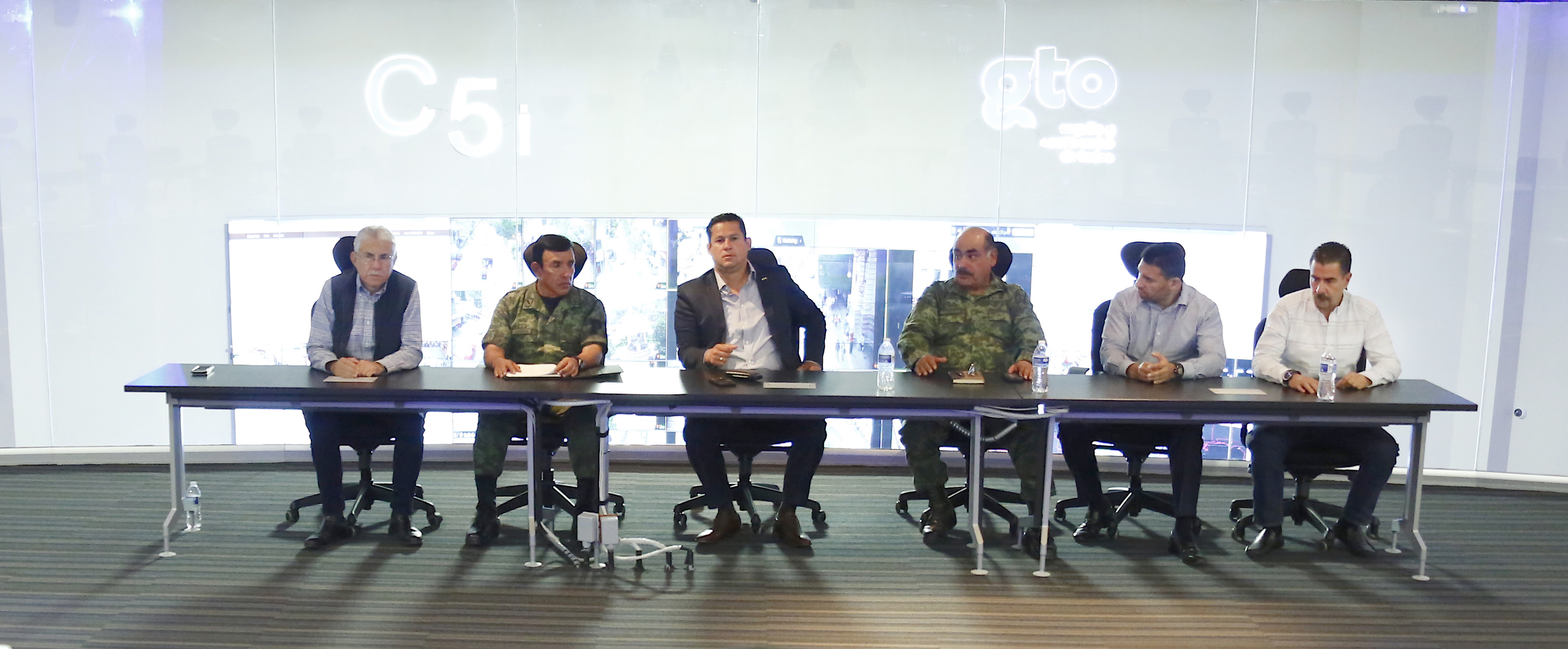 Se actuará con firmeza para fortalecer la seguridad en Guanajuato: Sinhue