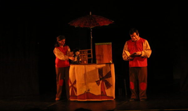 Representa Teatro Demediado andanzas caballerescas para la familia
