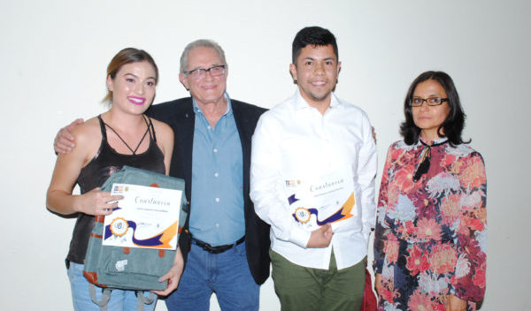 Fomentan responsabilidad social de estudiantes de la UG con el Premio UBSA