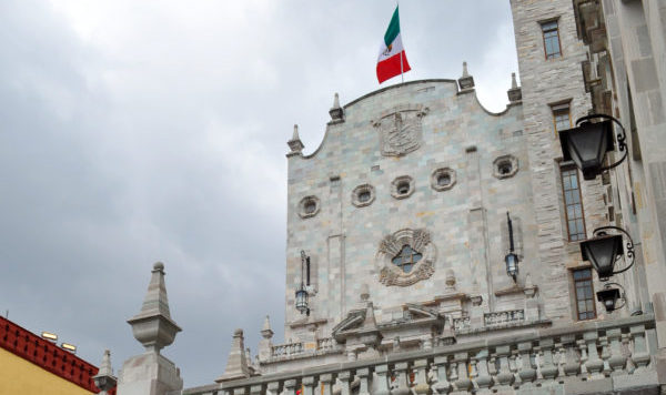 Estudiante UG obtiene beca en Europa para voluntariado