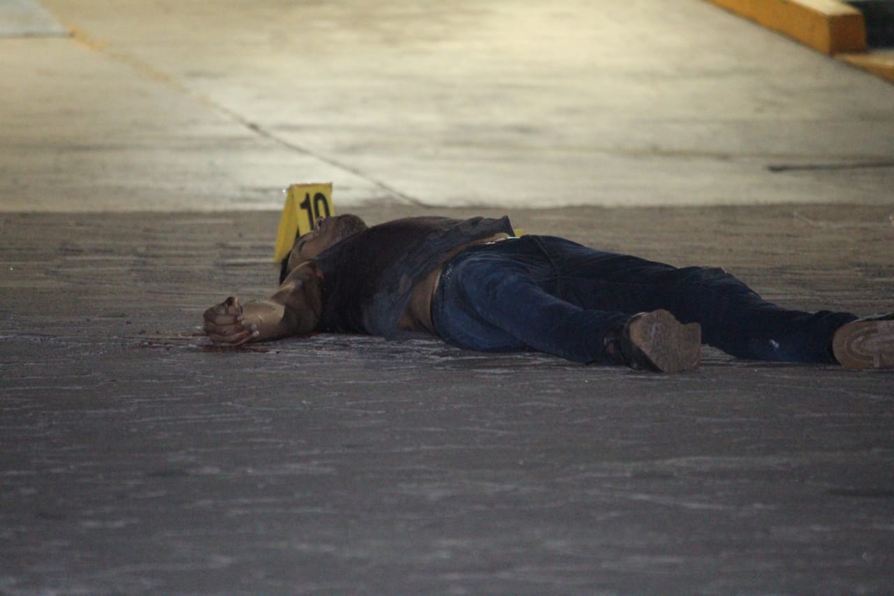 Ejecutan a hombre junto a casa del alcalde de Irapuato
