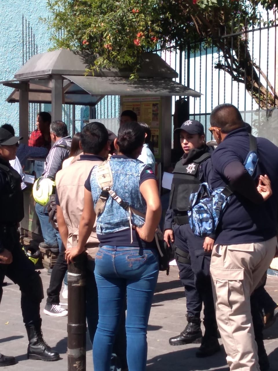 Detienen a 32 en barrios y comunidades en la capital