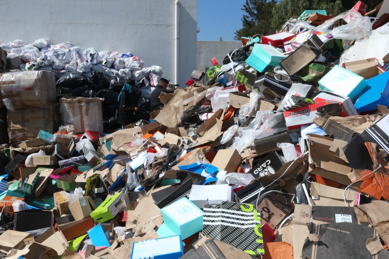 Destruyen material “pirata” y máquinas tragamonedas