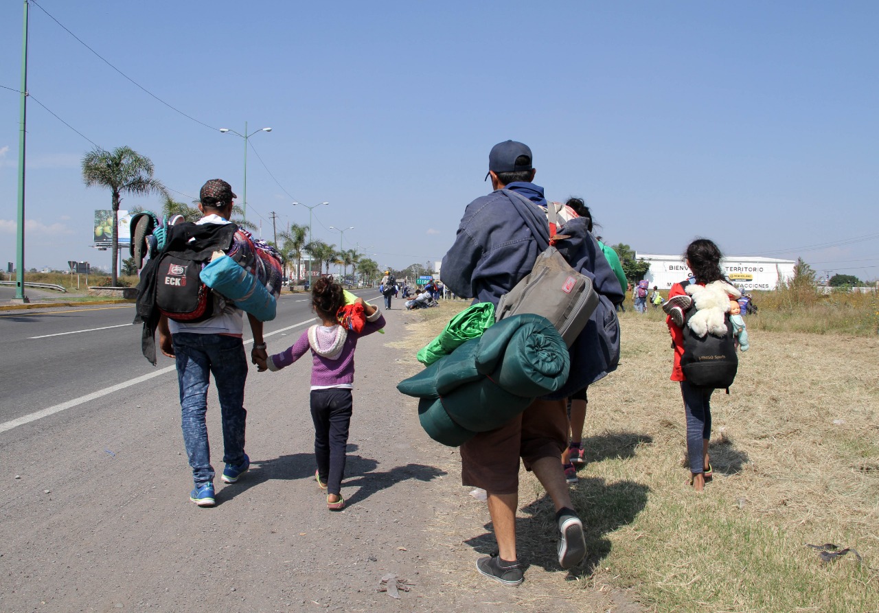Defraudan a migrantes guanajuatenses, los dejan varados en la frontera