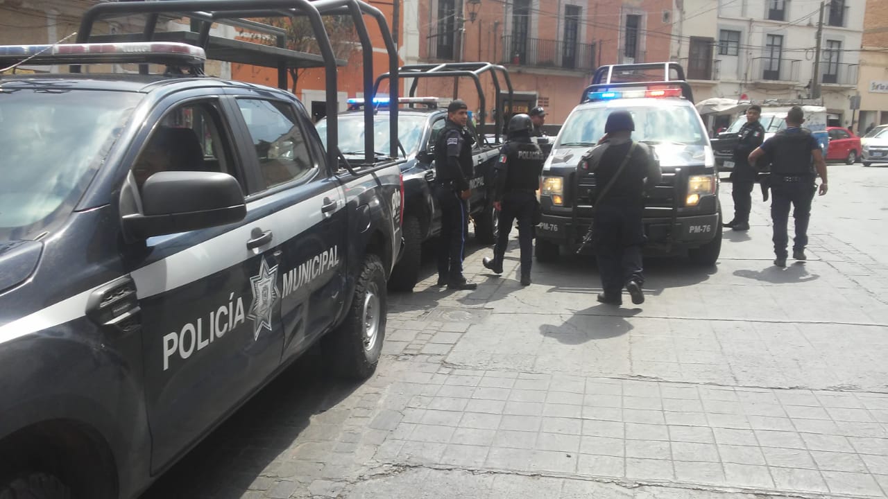 Detienen a 16 personas en operativo