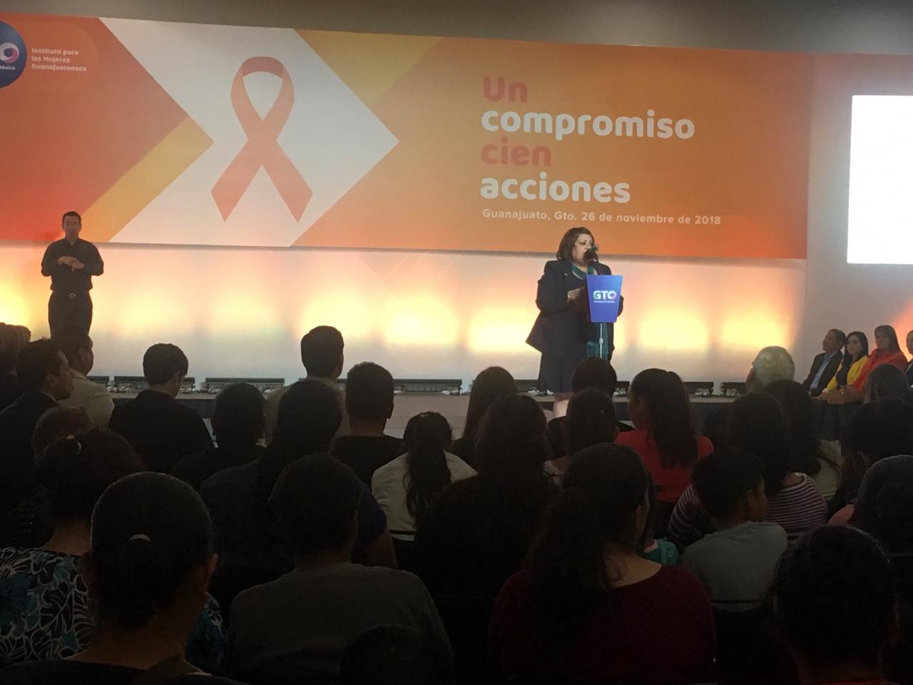 Aplicarán estrategia ‘Un compromiso 100 acciones’ para erradicar violencia hacia las mujeres