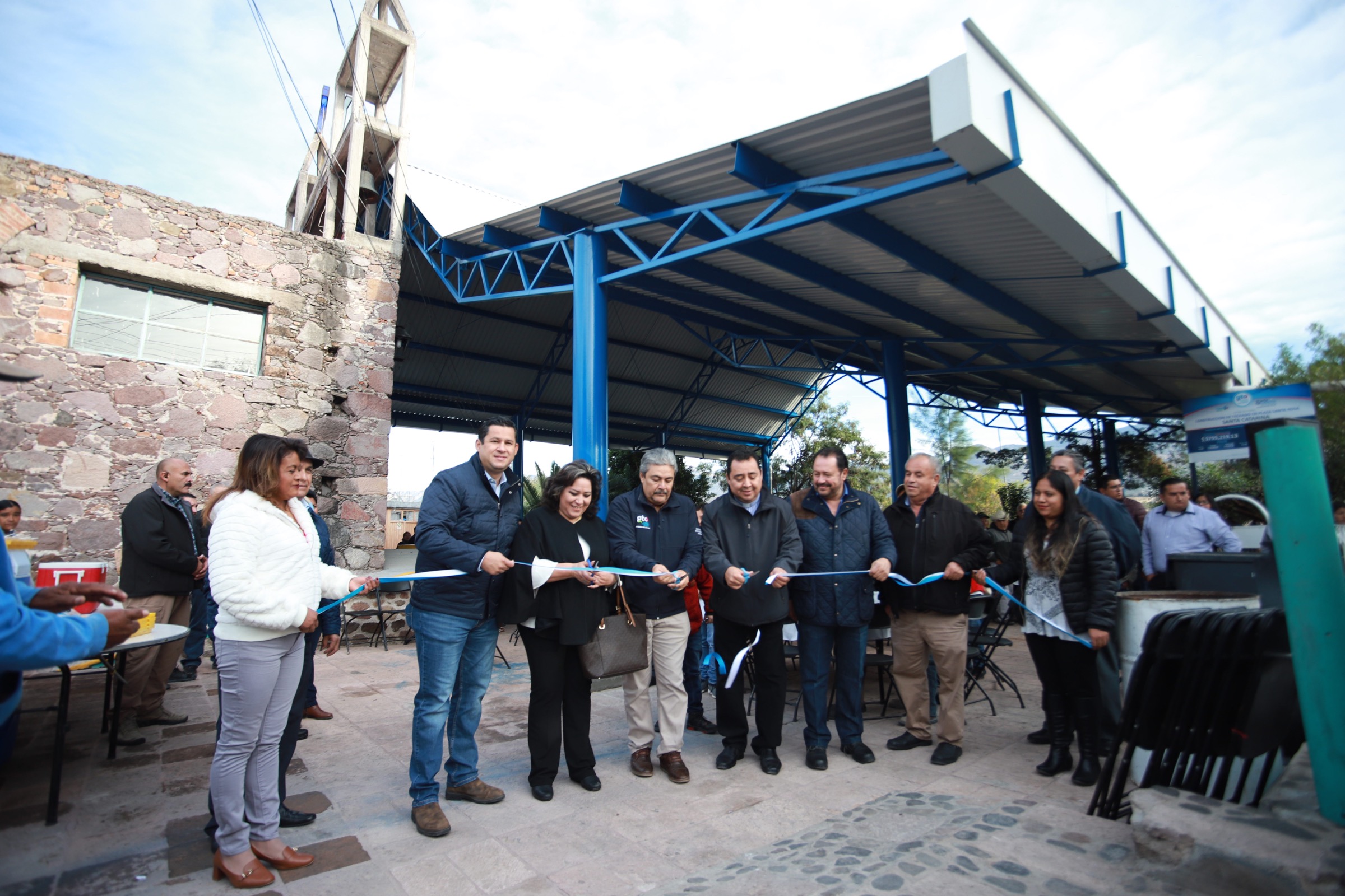 Anuncia estado más obras para Santa Catarina
