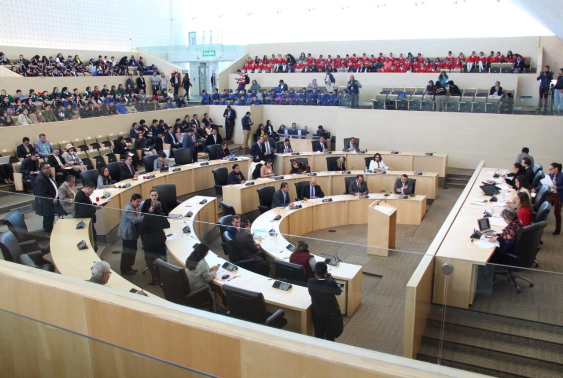 Aprueban últimas leyes de ingresos de los municipios sin modificaciones