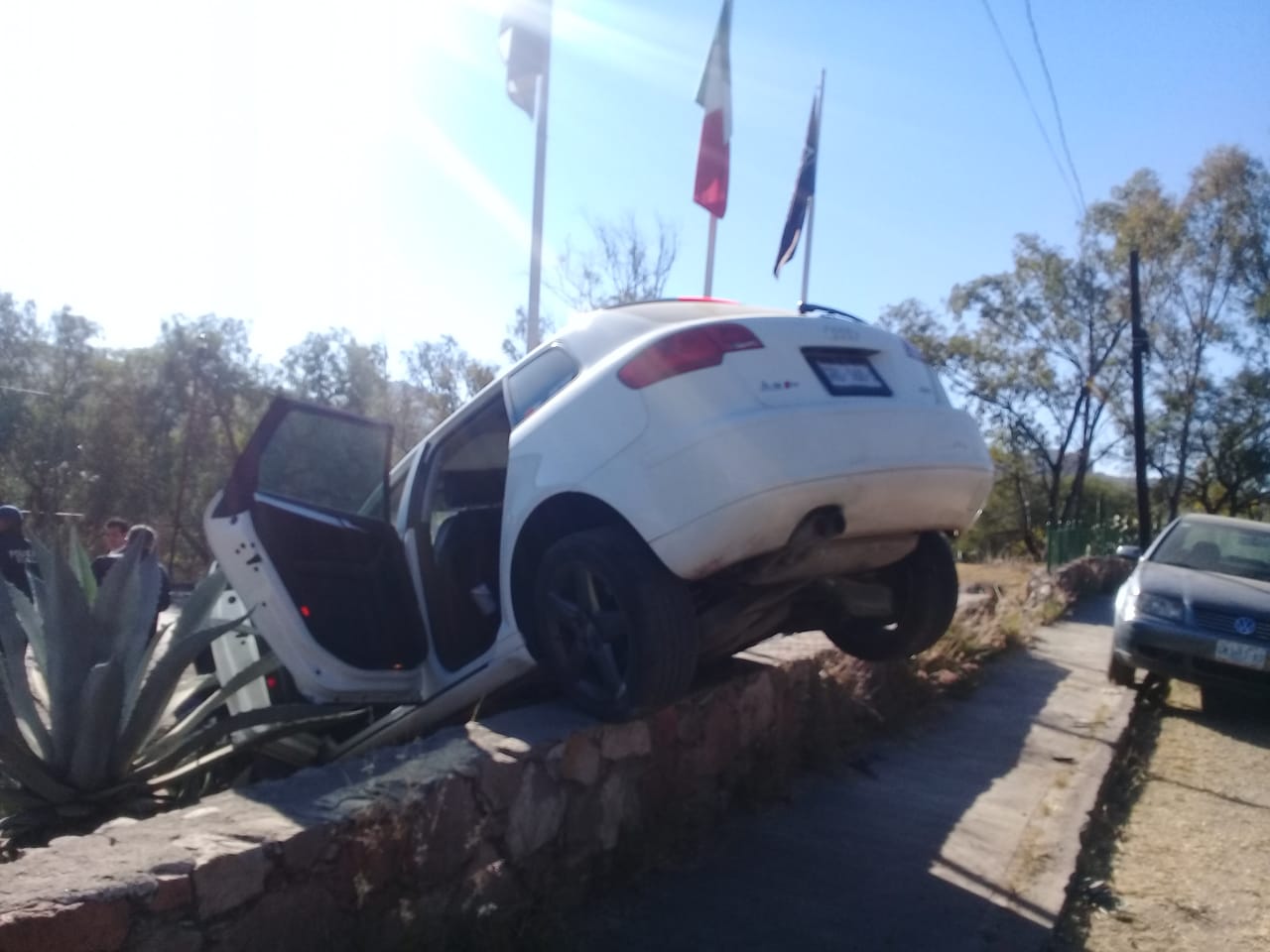 Choca contra barda de hotel