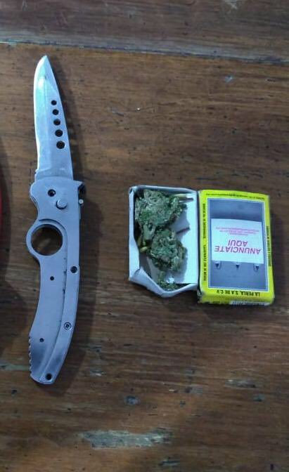 Detienen a dos hombres por sospechosos