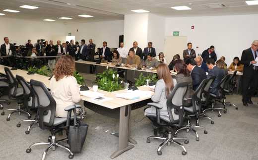Convocan a primer periodo extraordinario de sesiones