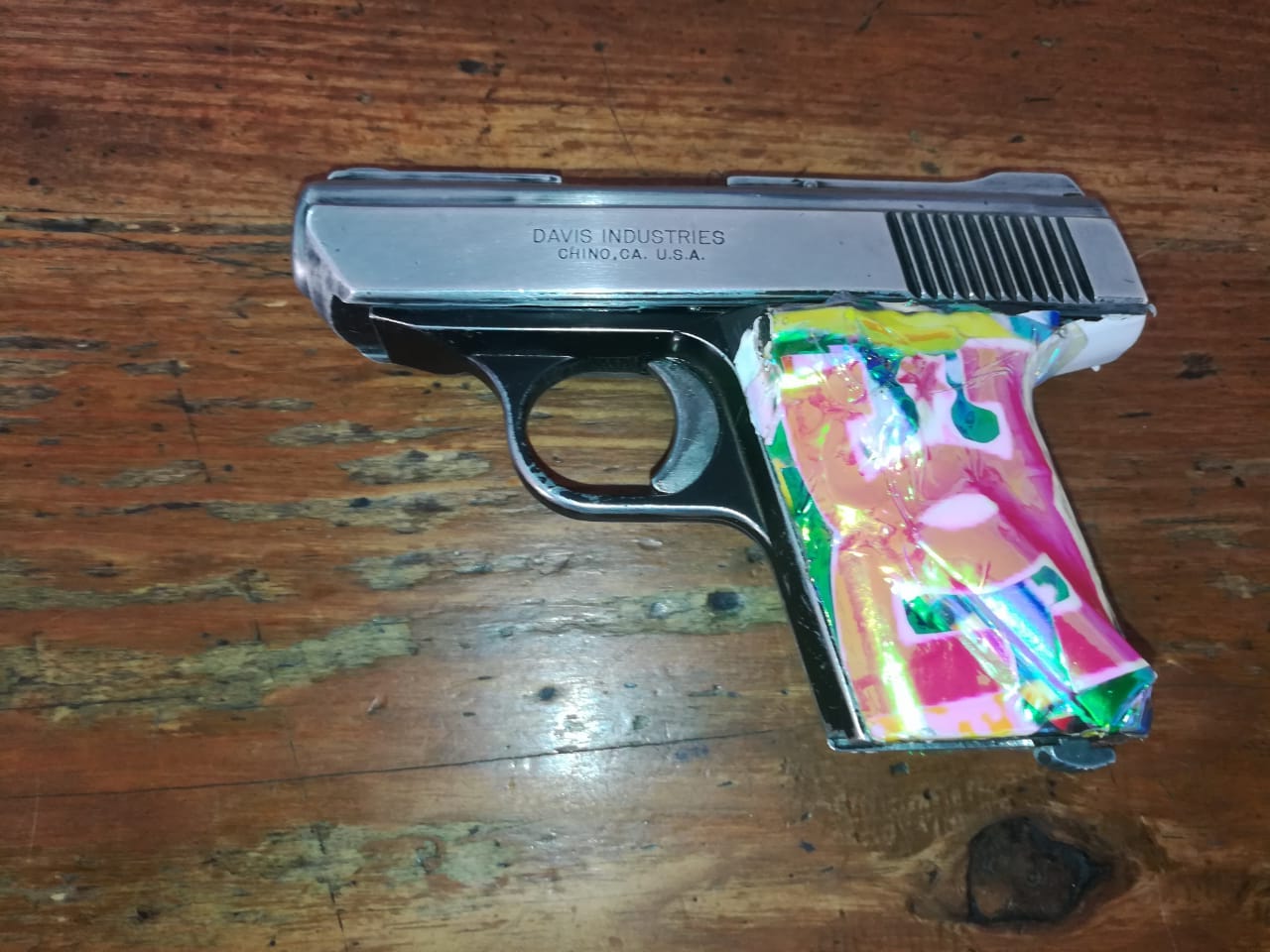 Detienen a hombre armado en El Carrizo