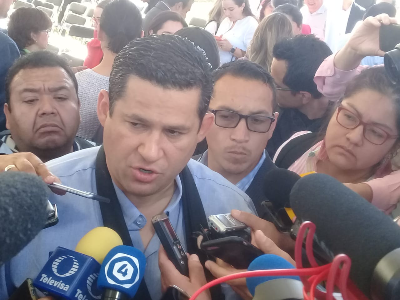 Reclama gobernador falta de apoyo de la federación en seguridad