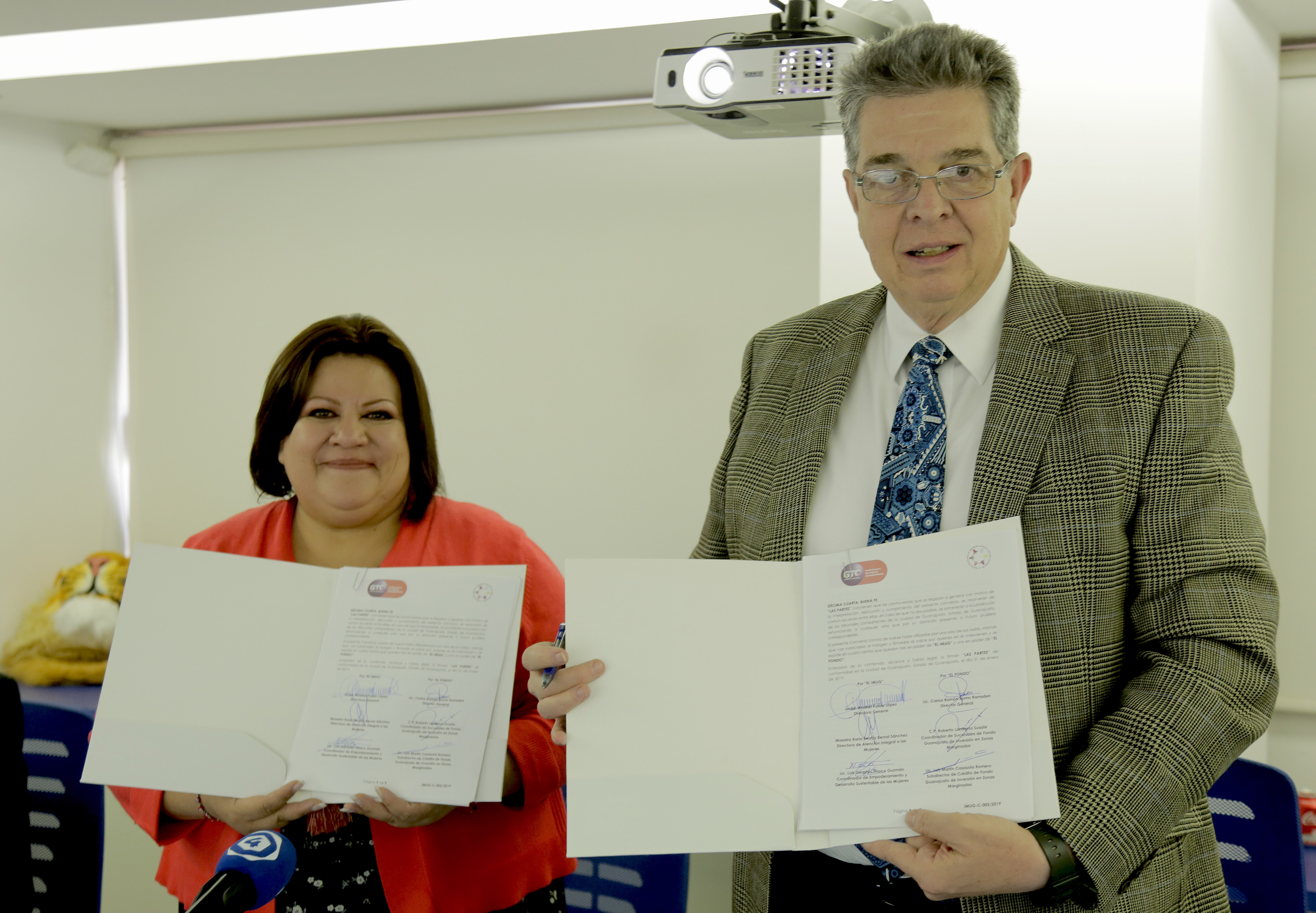 Apoyan el empoderamiento de las mujeres guanajuatenses