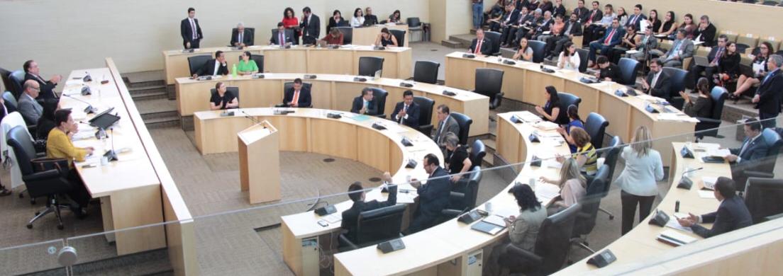 Buscan incrementar sanciones a funcionarios que cometan hostigamiento sexual