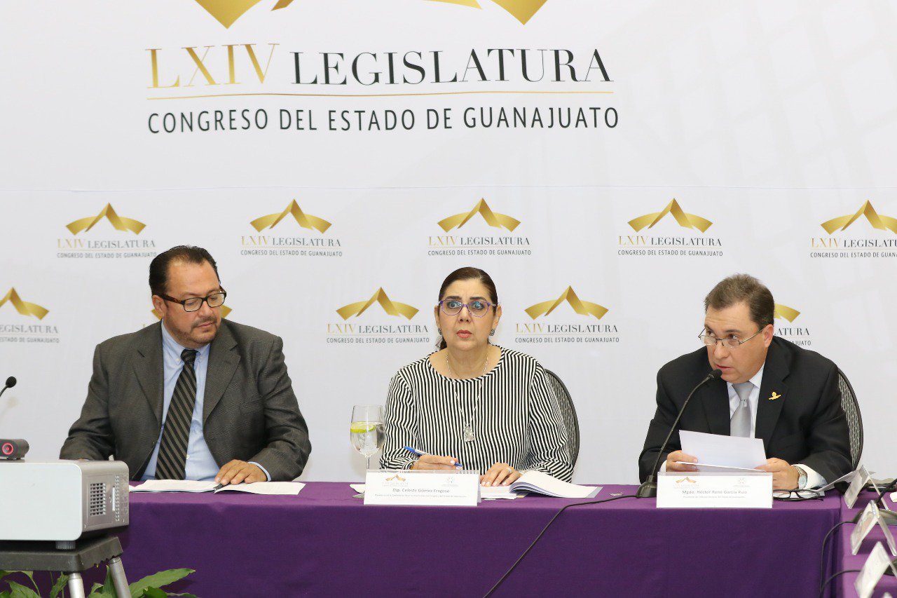 Se van a extremos para garantizar la paridad de género