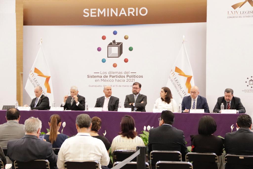 Inicia ‘Los dilemas del Sistema de Partidos Políticos en México hacia 2021’