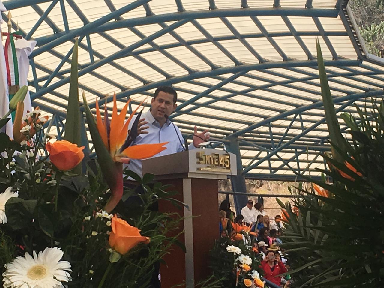 Anuncia Diego Sinhue tarjetas Impulso