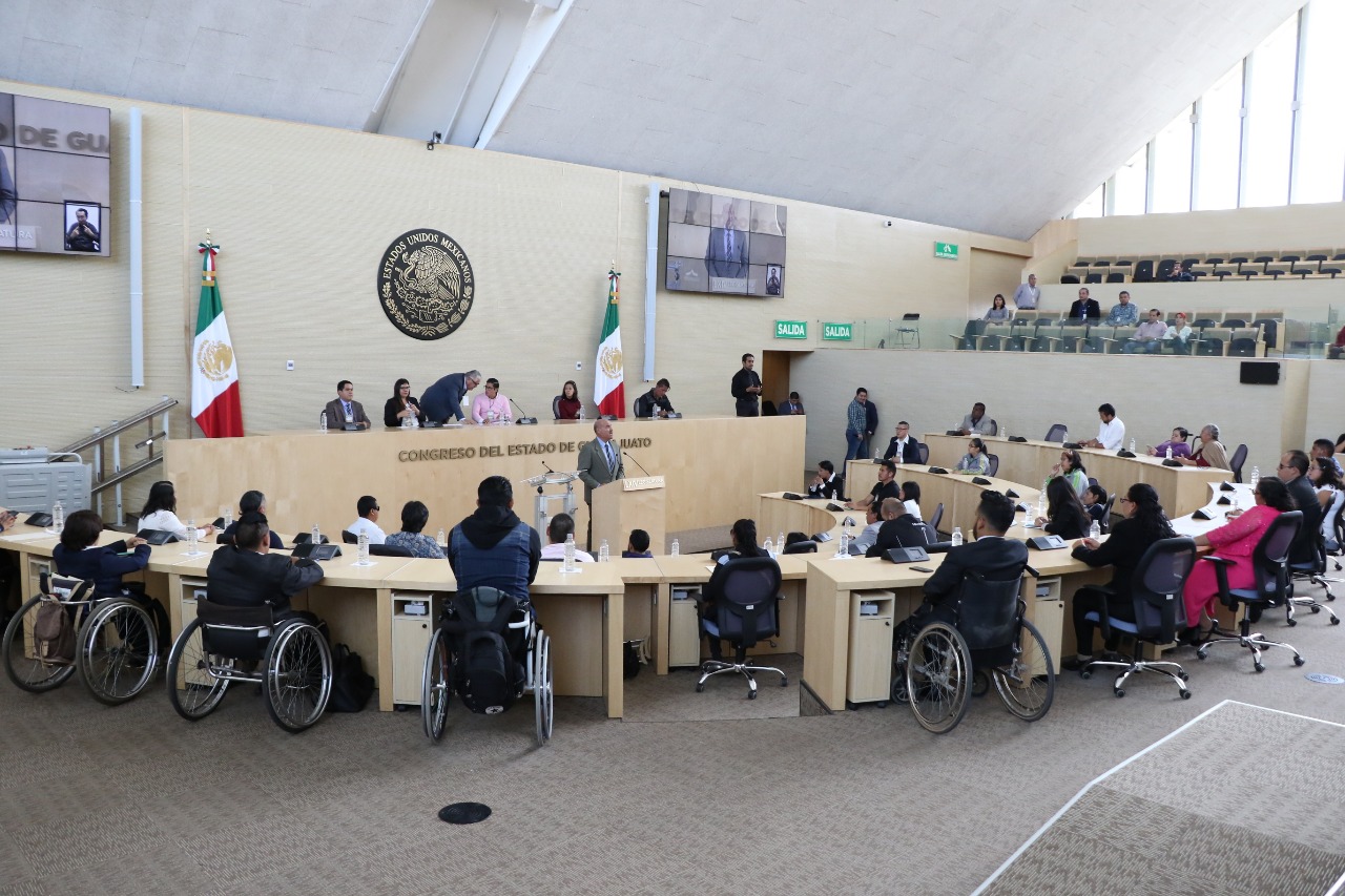 Se realiza primer Parlamento para personas con discapacidad
