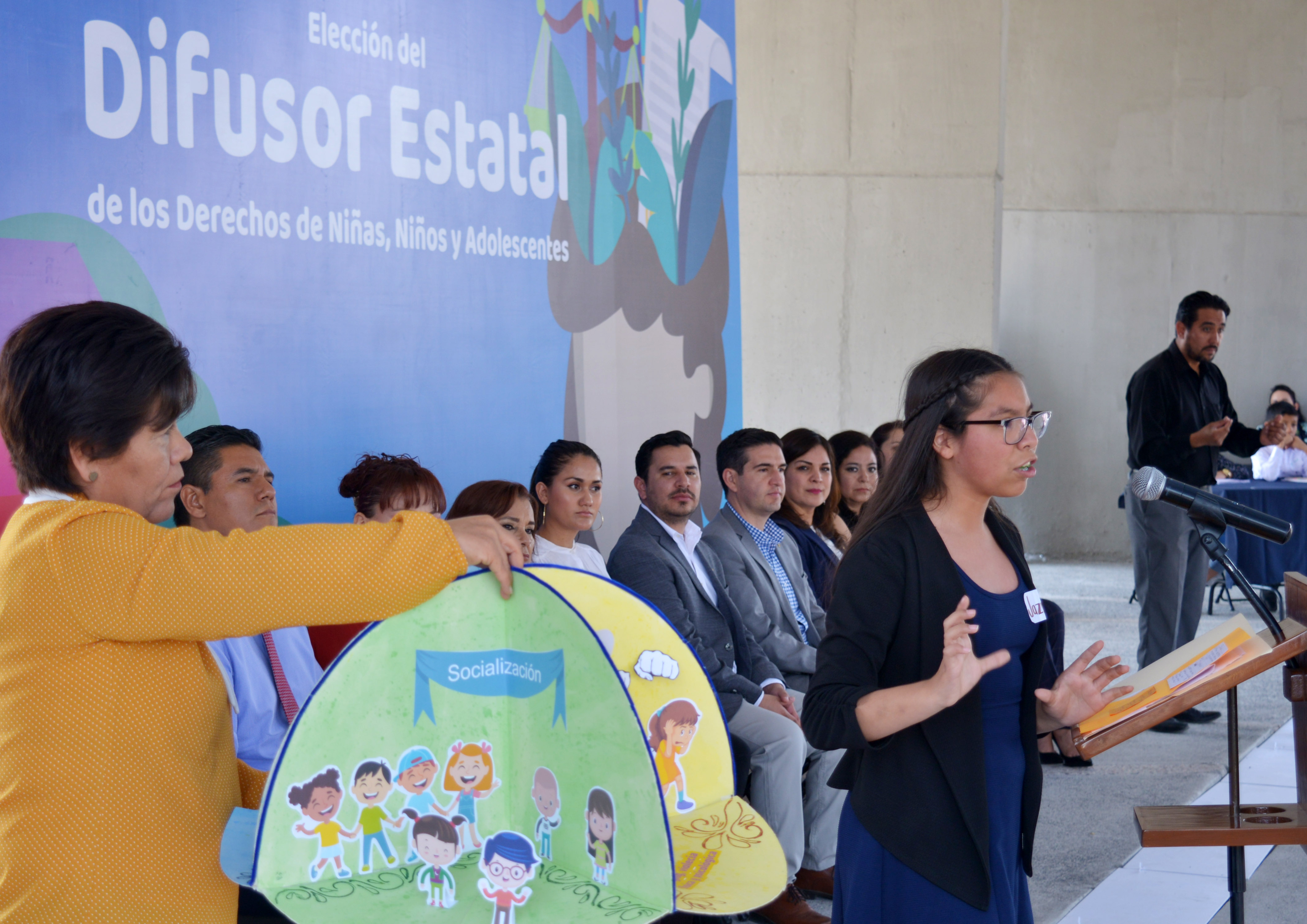 Brindan herramientas a menores de los 46 municipios