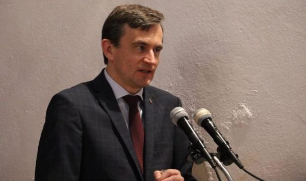 Embajador de Polonia habla en la UG sobre las transformaciones de su país﻿