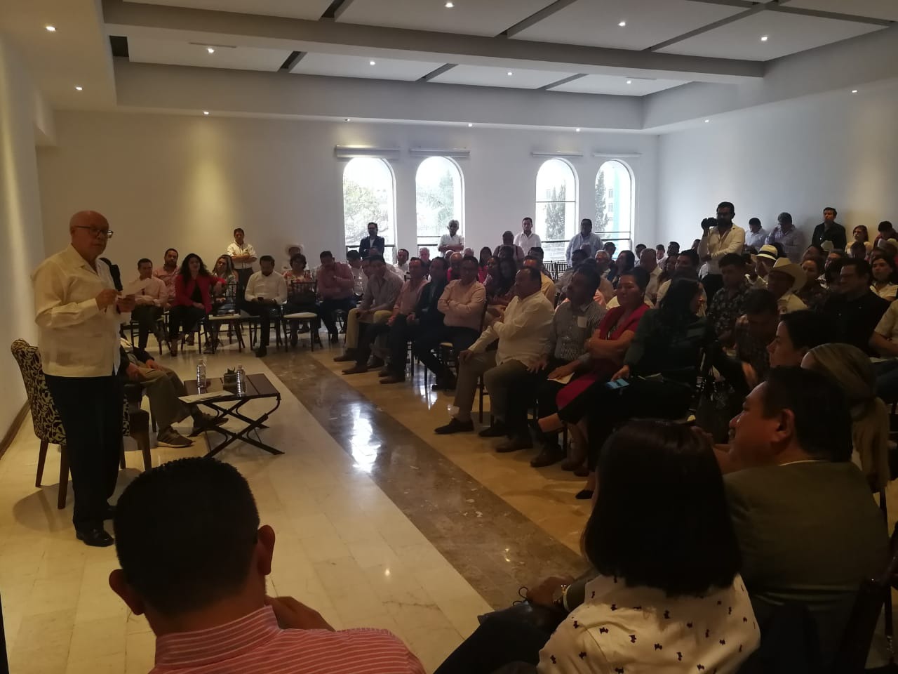Priistas pide limpia a José Narro