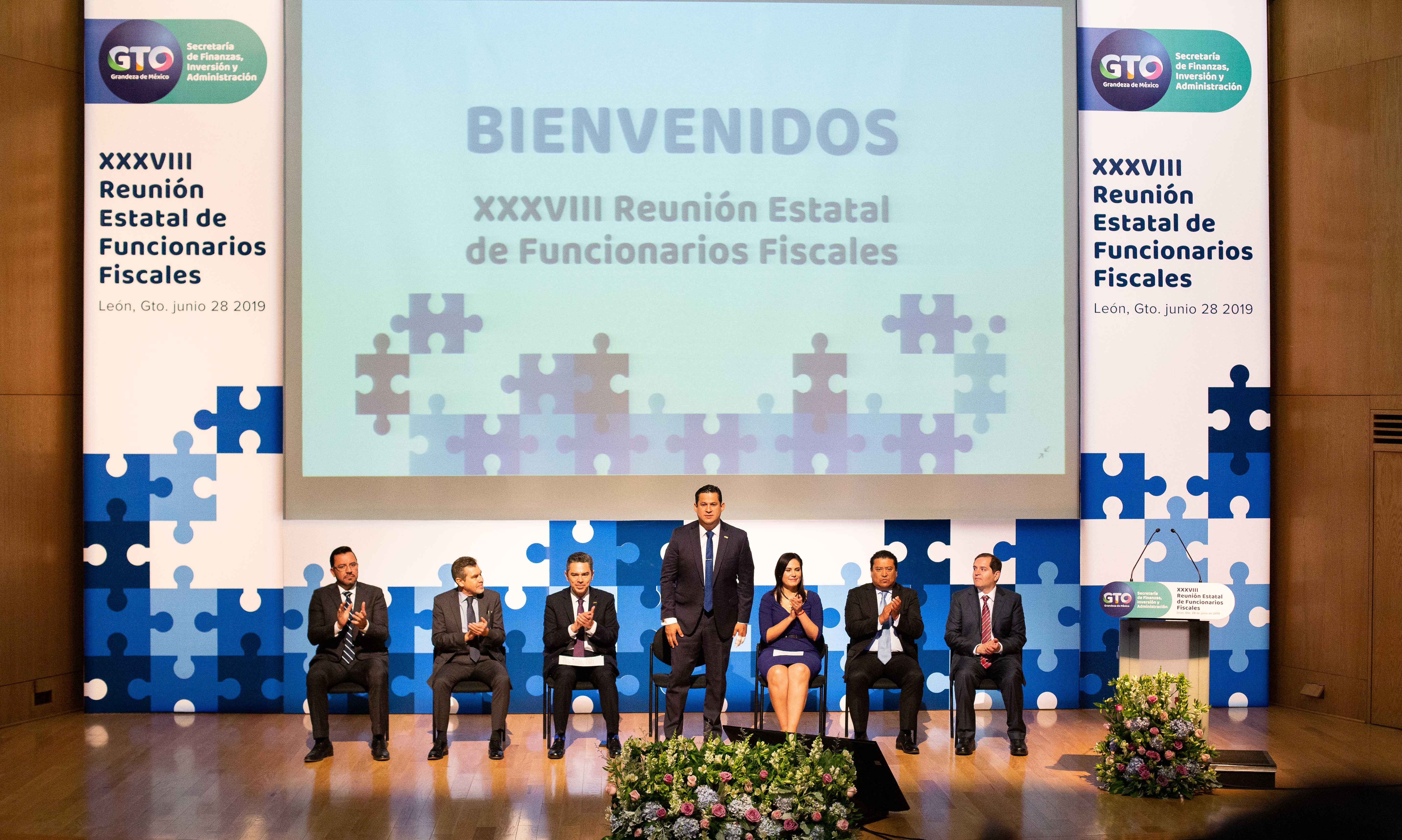 Vamos a combatir de manera frontal a la corrupción: Sinhue