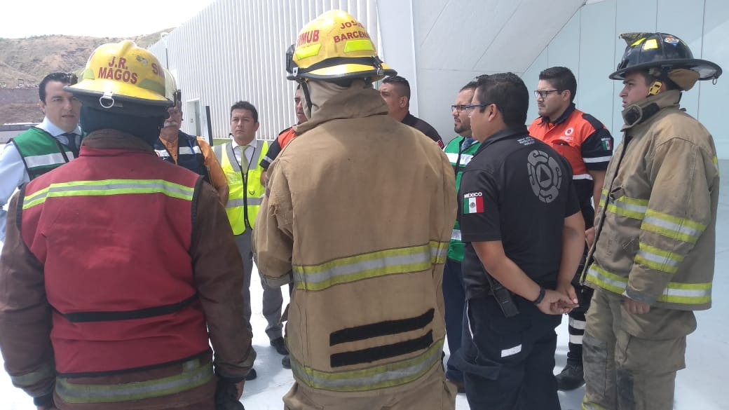 Desalojan Congreso por simulacro