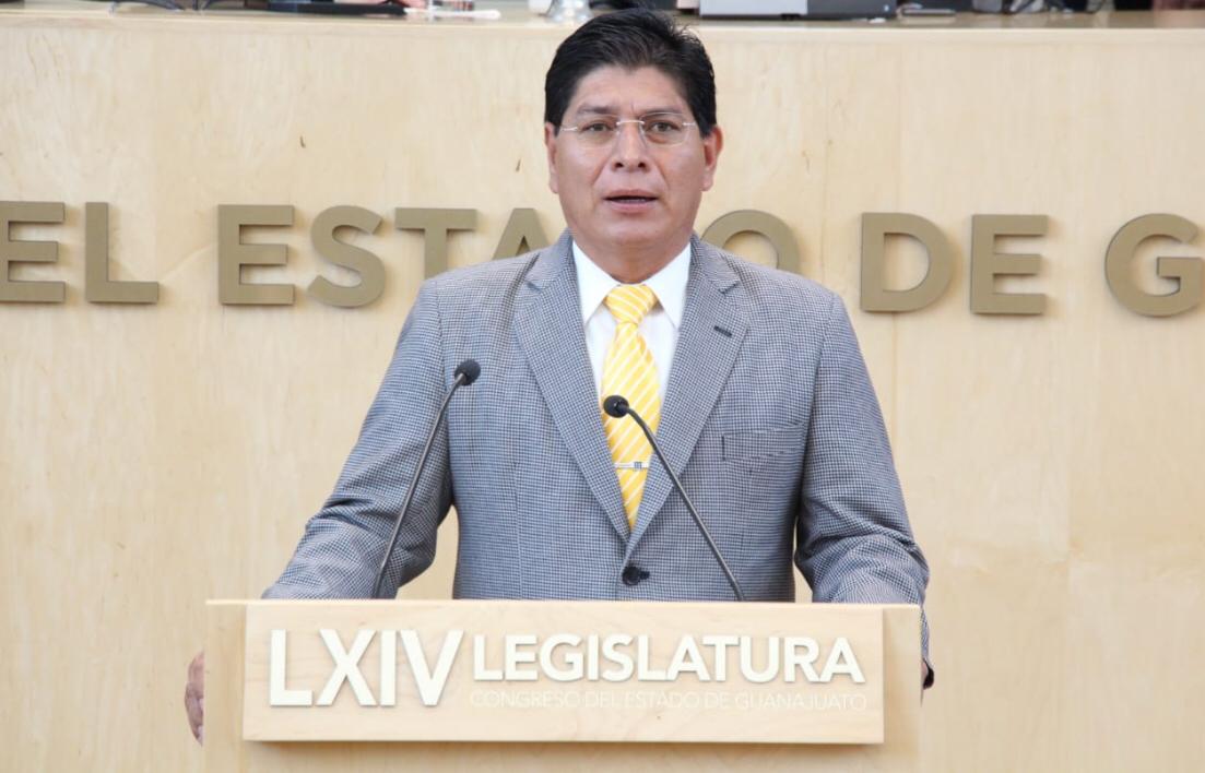 Proponen transporte con rampas para discapacitados