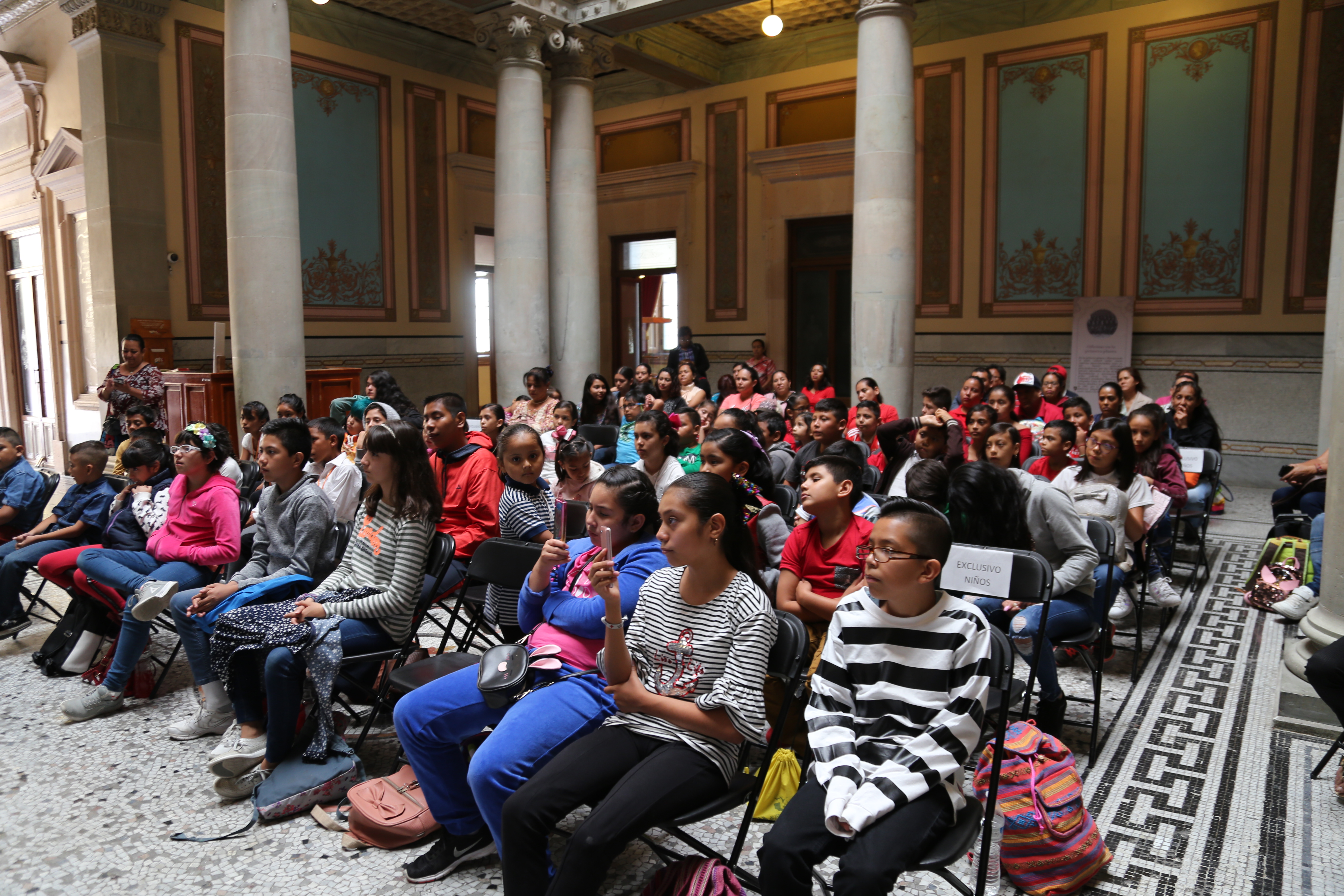 Se reúnen niños narradores en Guanajuato