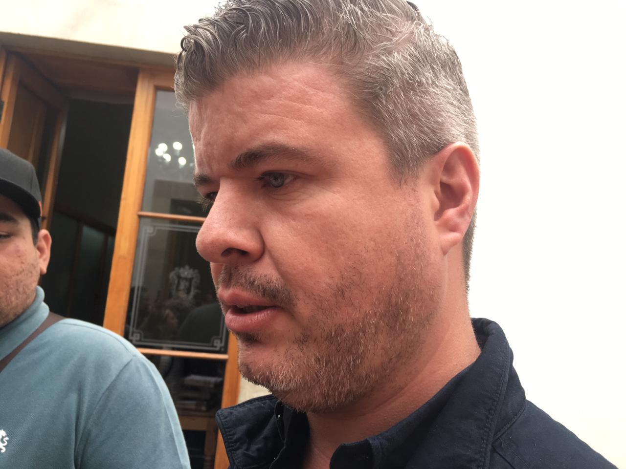 Garantiza director de Fiscalización orden en el comercio
