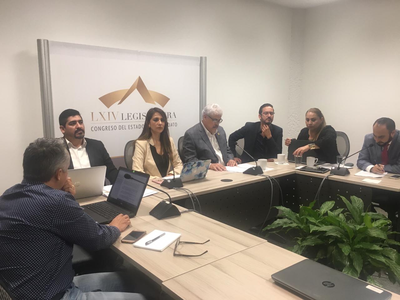 Posibilidad de cambiar de partido en legislaturas se desecha