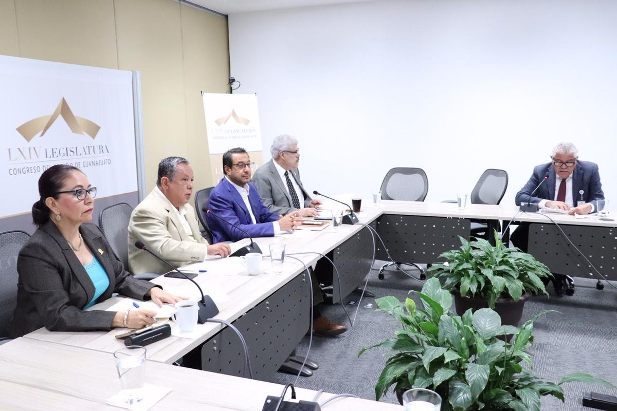 Buscan castigar a bromistas de líneas de emergencia