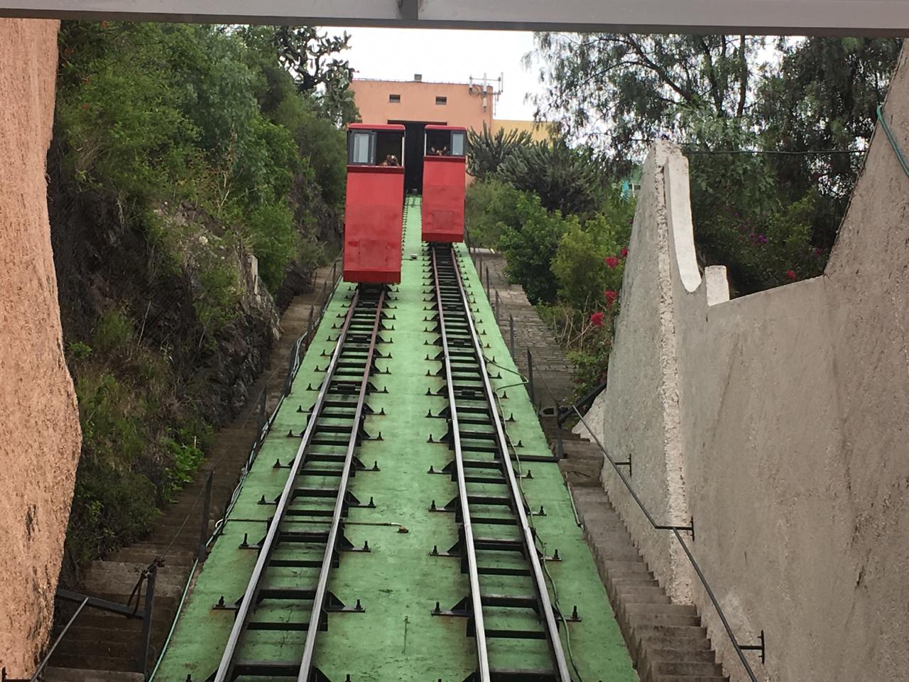 Funicular funciona bien y no hay fallas en su mecanismo: Knapp