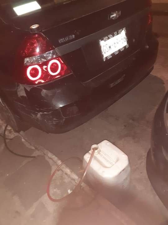 Joven robaba gasolina a vehículos particulares