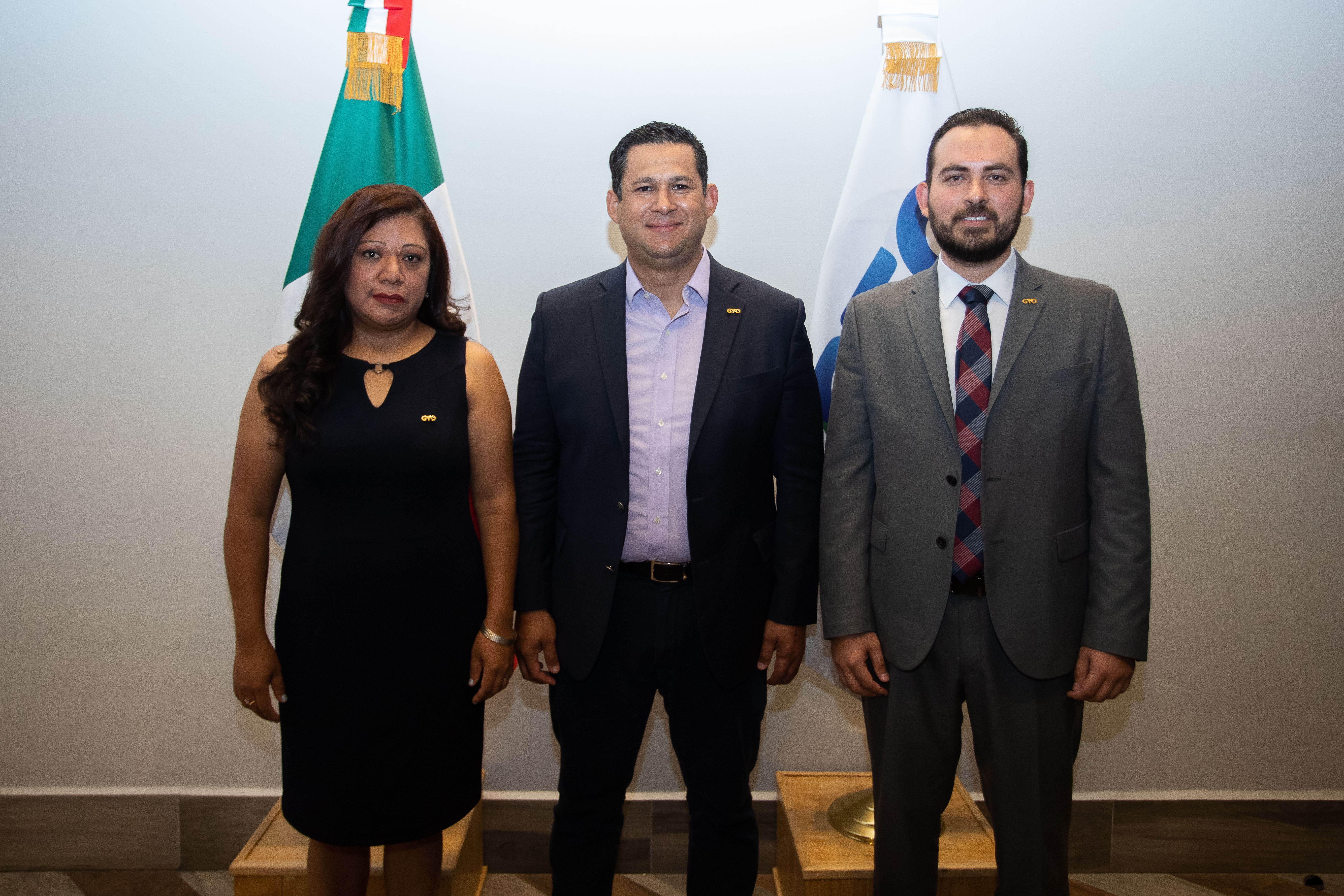 Cambia gobernador al coordinador de Comunicación Social