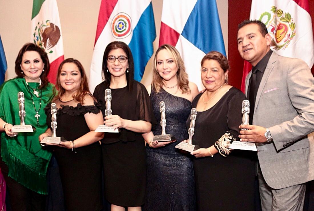 Recibe DIF capitalino, premio internacional