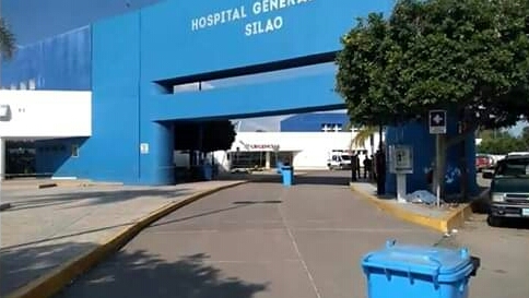 Asesinan a un hombre afuera de Hospital de Silao